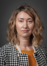 Portrait of Dr. Elizabeth O'Neal